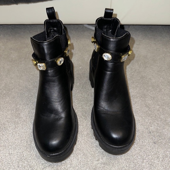 Womens black booties - Picture 2 of 4